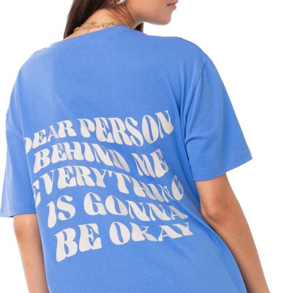 Oversized graphic tee